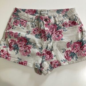 Forever 21 floral Kaki shorts pink flowers, garden size 27